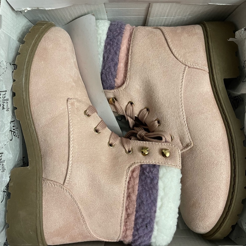 Olivia Millet Winter Boots 🥾